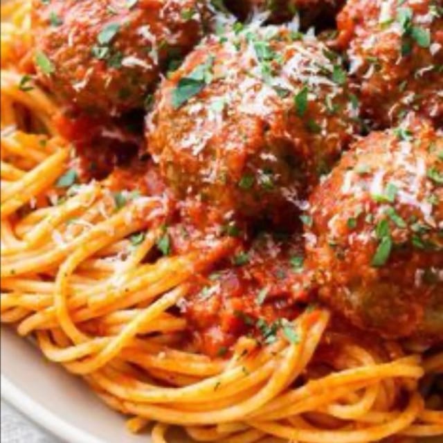 Spaghetti & Meatballs.